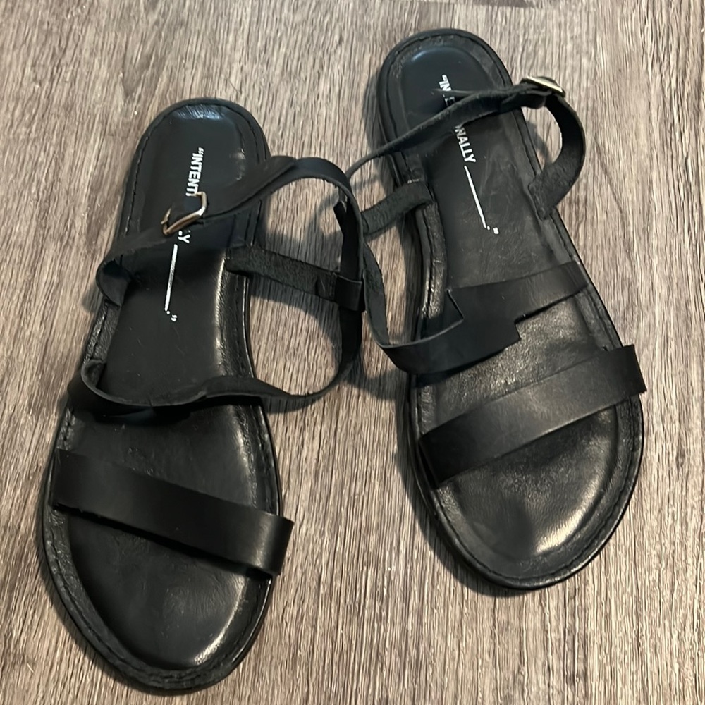 Intentionally Blank Flat Sandals. - image 1